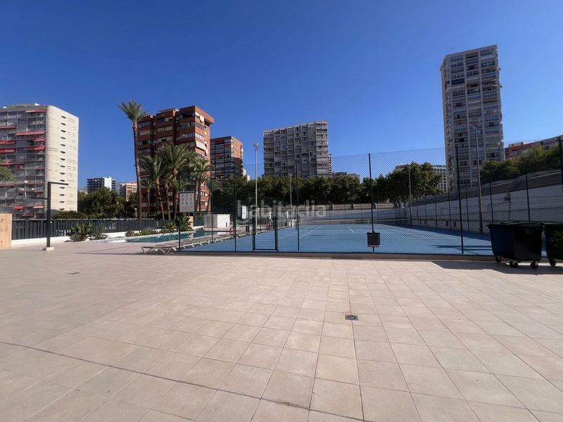 Foto 7d33c66e-fb21-4730-bd3e-69af9652975e. Pis amb aparcament piscina a Playa Levante Benidorm
