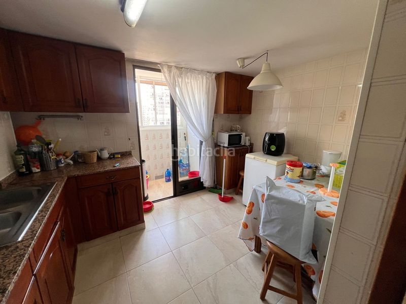 Foto d4657124-9528-4cc4-a4e0-fffbbfc52217. Pis amb aparcament piscina a Playa Levante Benidorm