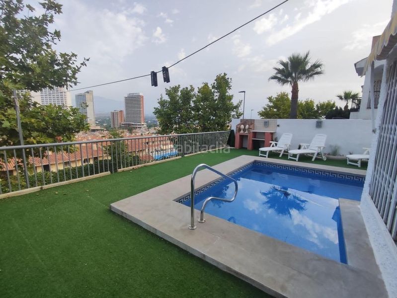 Foto 85ae2359-7877-4e8a-951a-dd74cc2f63c4. Casa a Sierra Helada Benidorm