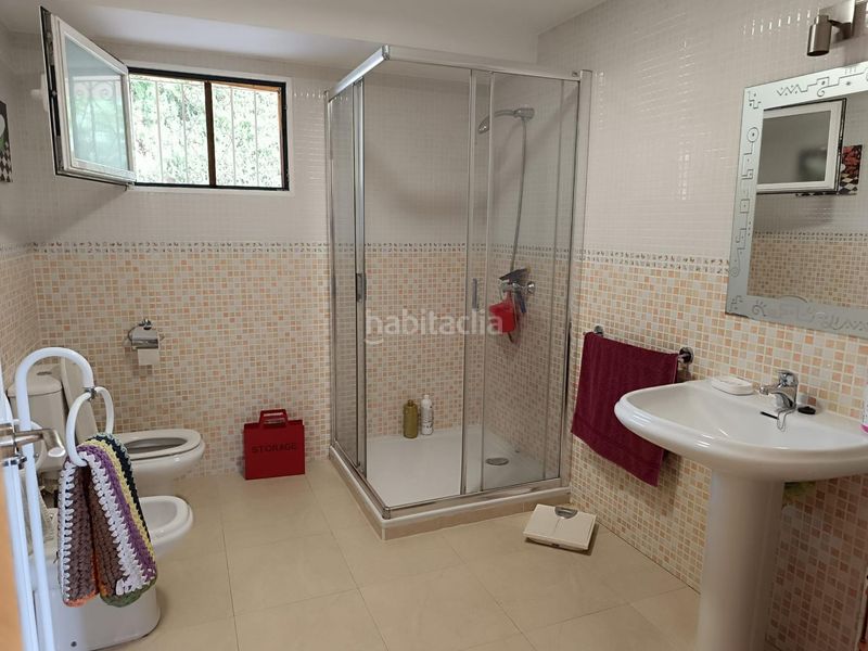 Foto 41e8ca99-7a4e-4bb2-81d7-e1ed569ccdce. Xalet amb aparcament piscina a Varadero Nucia (la)