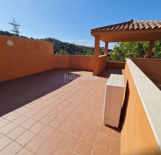 Foto 68fcdd3a-fb3b-4545-a3a9-2cc2d71071ad. Affitto duplex con riscaldamento parcheggio piscina in Marbella