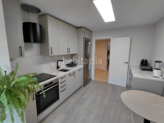 Foto a9d39742-d4d7-41d5-bdcf-27a941d88d4a. Apartament amb calefacció piscina a La Merced Marbella