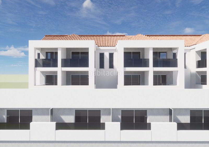 Foto cd9532a1-776f-4145-8587-069514c4f837. Dúplex amb calefacció piscina a Río Real Marbella