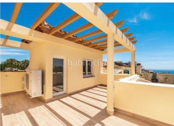 Foto 3d11bd05-acc4-489f-a470-025146eb35d8. Casa adossada amb calefacció aparcament piscina a Marbella