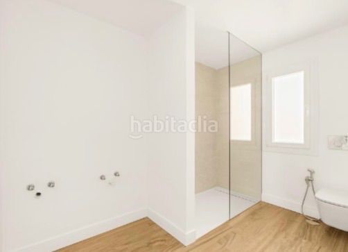 Foto aaaac008-8041-4bd2-b0c0-351cf0e48e81. Casa adossada amb calefacció aparcament piscina a Marbella