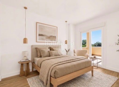 Foto ee5b31dd-31d8-4124-ad71-4d942cf69f35. Casa adossada amb calefacció aparcament piscina a Marbella