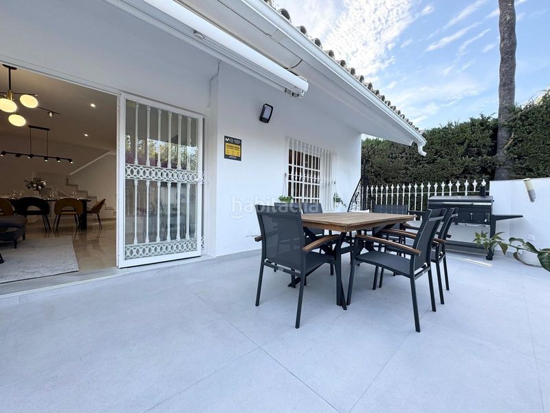 Foto 17e6ed0e-9f8d-401a-96b7-5bae9bab9dc0. Lloguer casa amb calefacció piscina a Nueva Andalucía centro Marbella