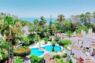 Rent Apartment in Real de Zaragoza. Espectacular apartamento de lujo, elviria