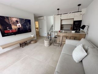 Lloguer Apartament en Costabella. Apartamento reformodo a escasos metros de la playa