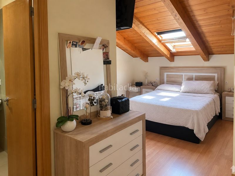 Foto 0a315007-58fd-4d8e-bdbe-61cb4d5d65ab. Zweistöckige wohnung in Navarrete