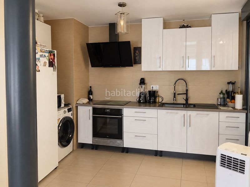 Foto c5ba1b27-87ac-438f-a62b-4c9b06e1d061. Zweistöckige wohnung in Navarrete