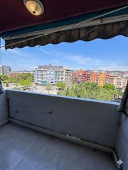 Apartament a Calle Atlantida, Badalona, Spain
