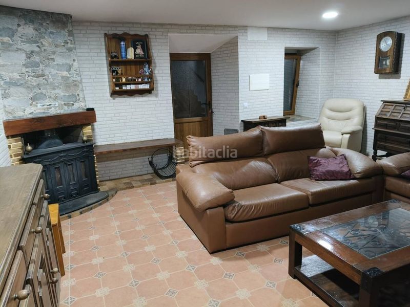 Foto 54309f80-f3f2-44ae-9dde-a6bb92d035ab. Casa a Cariño