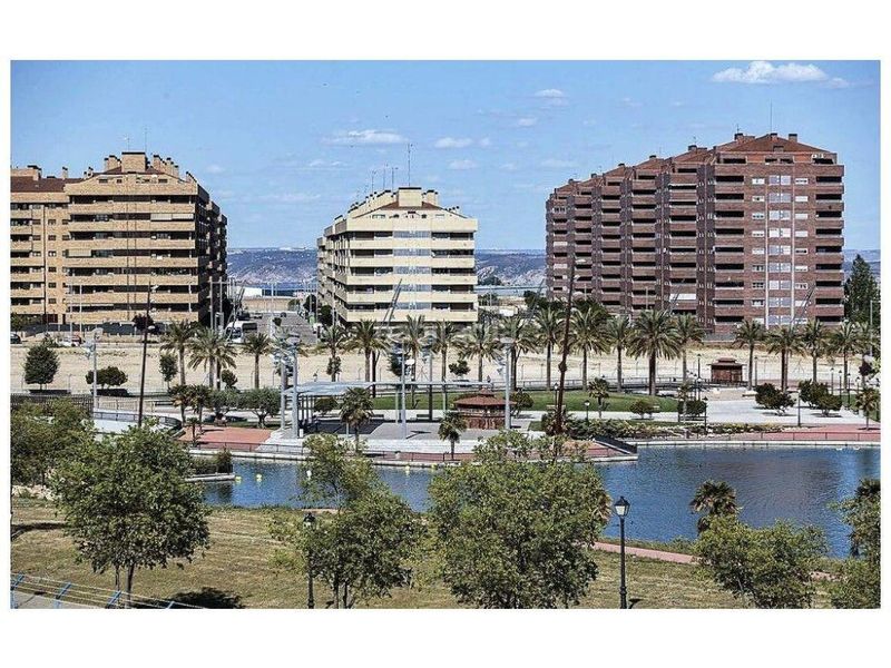 Foto a145337d-8449-4e25-ac2b-de87a5b5a9d0. Pis amb calefacció aparcament piscina a El Quiñón Seseña