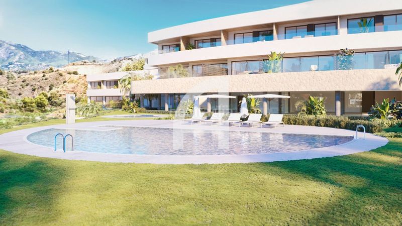 Foto 953ceac5-4205-45f5-93b5-d51a7ba5869e. Casa adossada amb calefacció aparcament piscina a Fuengirola
