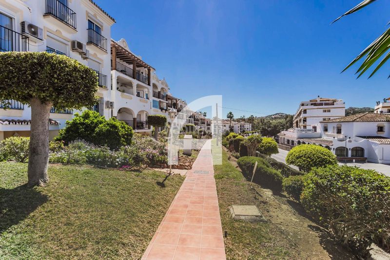 Foto 7cb93a08-f6e6-4b93-81f1-fbf228259180. Àtic amb calefacció aparcament piscina a Mijas golf Mijas