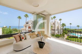 Pis en Bahia de velerin 5. Apartamento en primera l�nea de playa  nueva milla de oro estepo