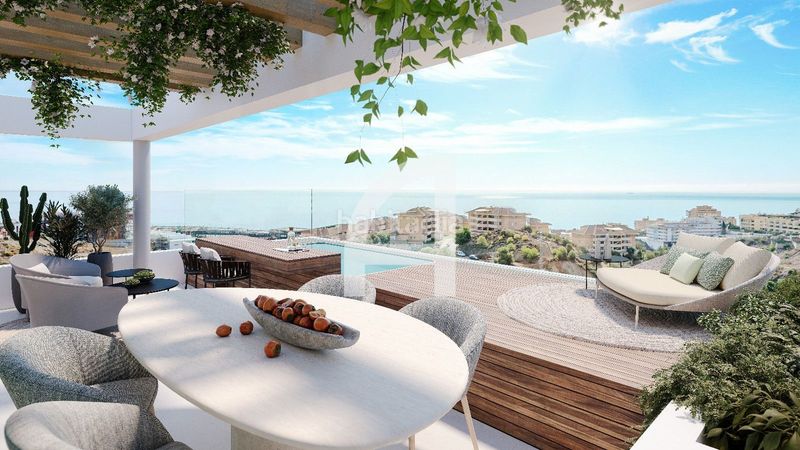 Foto e869d9bb-cb14-4656-b9d9-418a9e58662e. Casa adossada amb calefacció aparcament piscina a Fuengirola