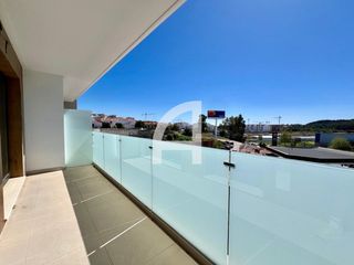 Pis  Rio guadalmansa. Apartamento nuevo  y moderno en las lagunas de mijas