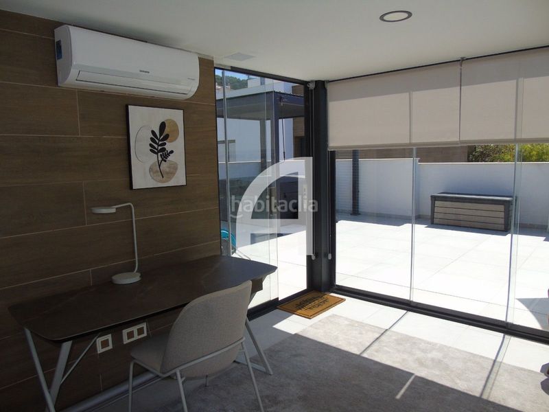 Foto 0d5e2892-2098-4ebd-9c5c-ef84f638da57. Àtic amb calefacció aparcament piscina a Cabopino - Artola Marbella