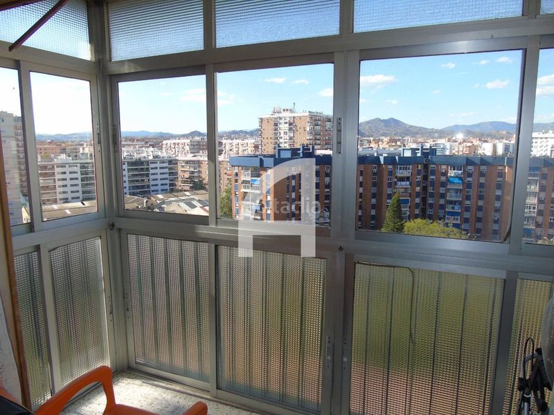 Foto df7cd8a1-41fe-44a4-a8a5-b734541c8946. Pis a Los Guindos - Parque Mediterráneo - Santa Paula Málaga