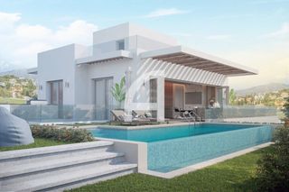 Chalet  C. codorniz. En exclusiva increible villa de lujo en benalmádena con piscina