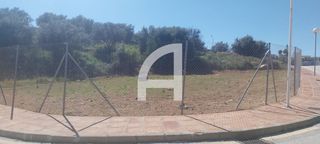 Terreno residencial en Hipódromo - Cerrado del Águila. Parcela amplia para construir villa unifamiliar en cerrado del a