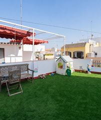 Maison  Calle andrés bernáldez. Casa independiente en nervión/ amplitud, inversión y potencial e
