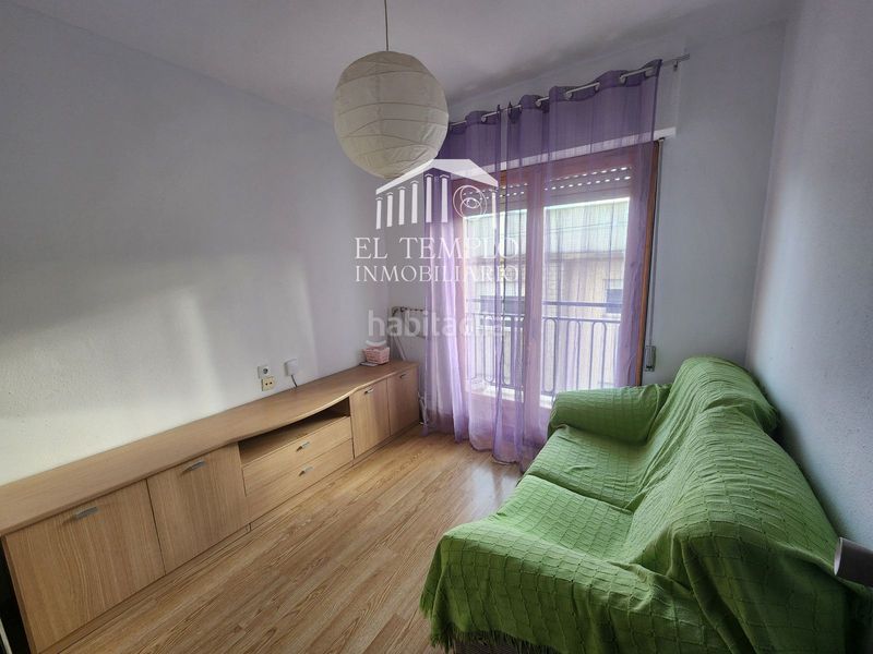 Foto cd60aecf-c65e-4b4b-bc27-3702bfcb6f5a. Flat with parking in Onil