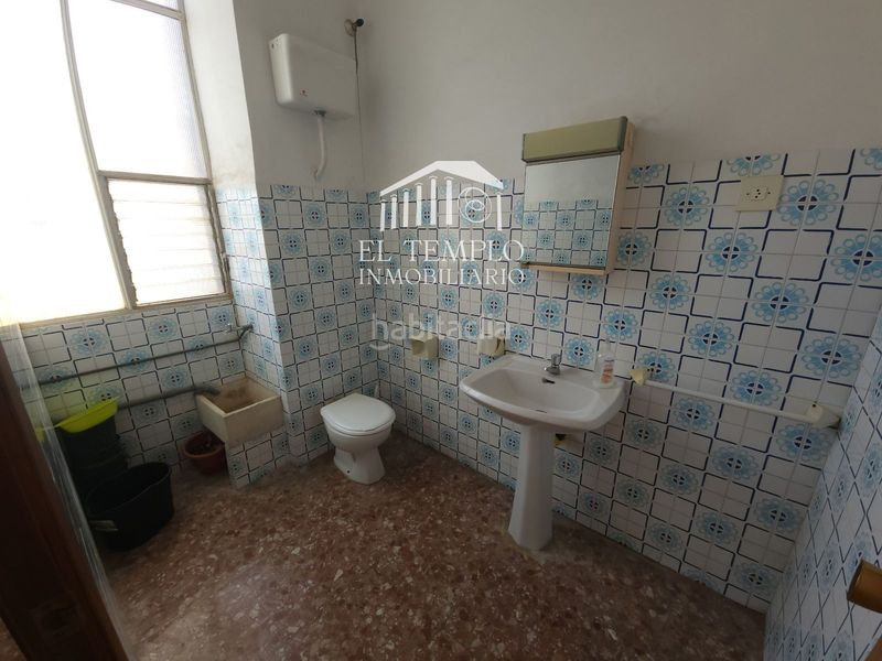 Foto 511726cb-eea5-4dcd-8cf7-b063e4e327e0. Local comercial a Onil