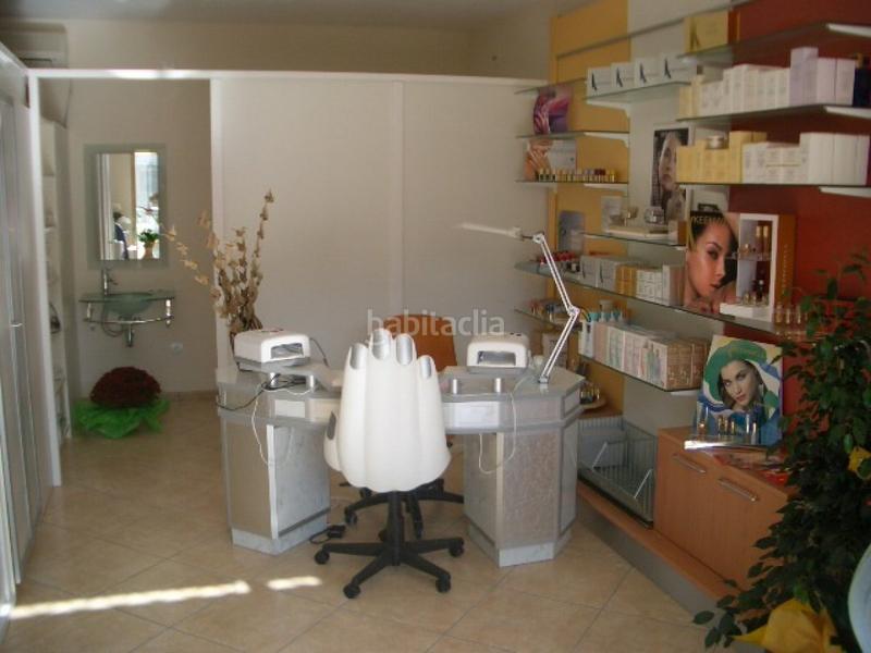 Foto 01479674-adbf-4701-8242-c0aa9be939b4. Local comercial a Centre Miami Platja