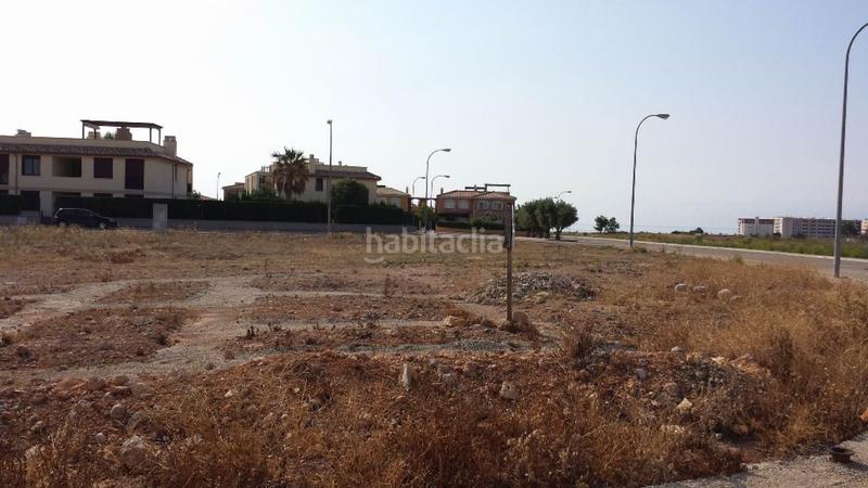 Foto 34e0ac33-514c-4736-af61-199538bf65b7. Terreno residencial gran parcela esquinera en Platja de Mont-roig Mont-roig del Camp