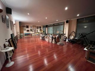 Local Comercial  Carrilet. Local en venta totalmente reformado  centro de reus!