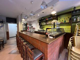 Local Comercial a Centre. Local comercial en venta  cafetería montada en reus!