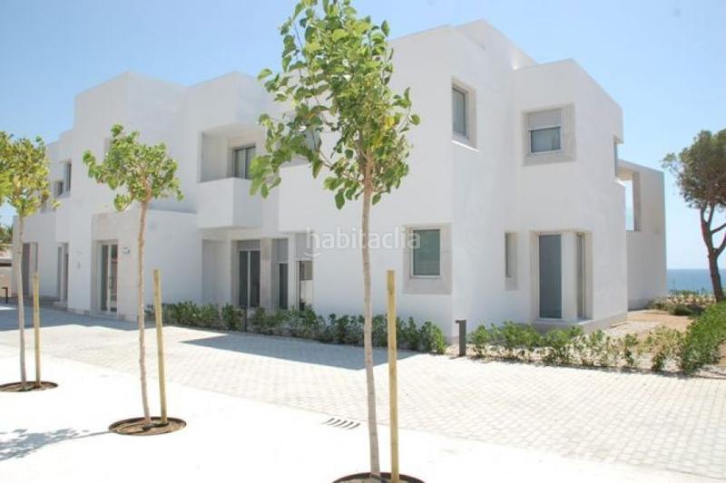 Foto 132c3321-6ed6-4029-944f-cce315b2c028. Apartment with heating parking pool in Pino Alto Miami Platja