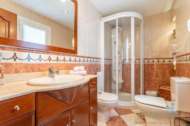 Foto 3949bf69-2427-40ae-9bd4-4199560c1d4b. Pis amb calefacció aparcament a Ponent Reus