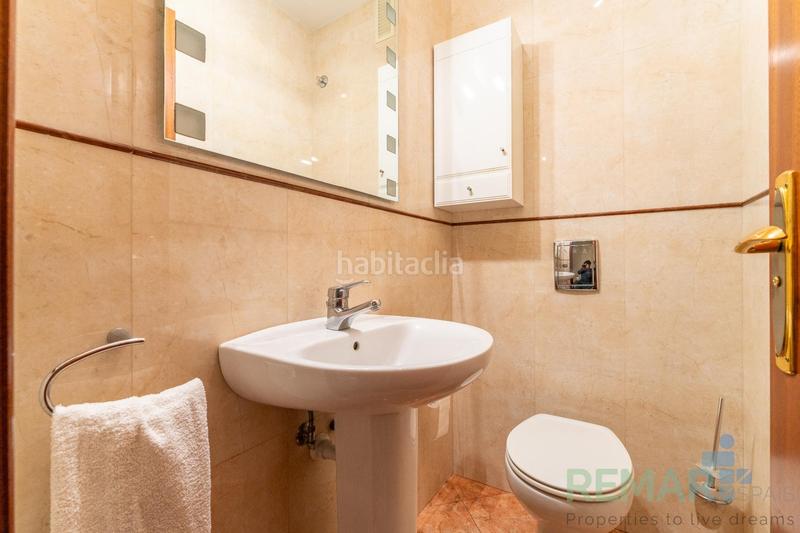 Foto de180310-a40c-4a4e-8a10-8cb95e69502f. Pis amb calefacció aparcament a Ponent Reus