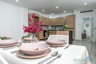 Etagenwohnung  Calle aguila. Vivienda exclusiva a la venta en el corazn de reus