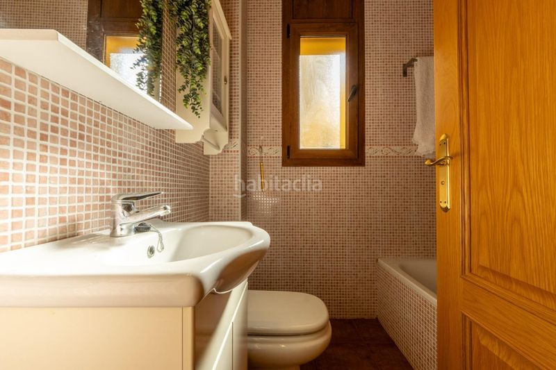 Foto b70dd3c2-d214-4b69-bee6-23fd03d23c36. Xalet amb calefacció aparcament piscina a El Casalot Mont-roig del Camp