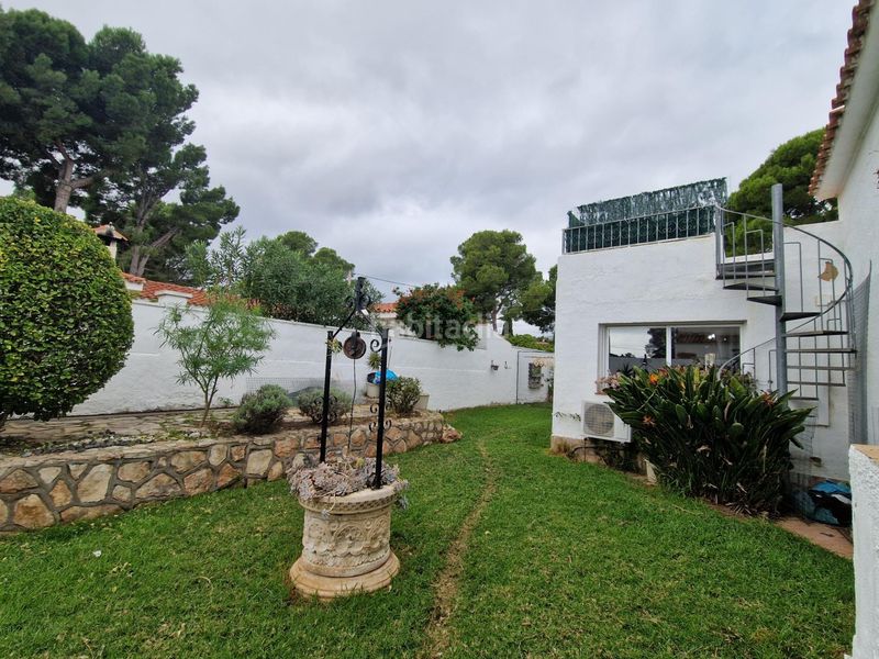 Foto 145296ab-ba76-49f7-ae48-a1aa8846934d. Chalet espectacular chalet en zona tranquila con piscina y terraza en Mont-roig del Camp