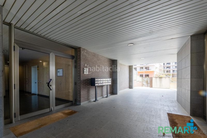 Foto 5f4cf754-3729-4090-8eef-eb8fcdd405c3. Pis amb aparcament a Ponent Reus