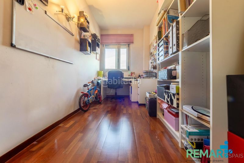 Foto c9506922-f845-4920-ba56-6b8059630c85. Pis amb aparcament a Ponent Reus