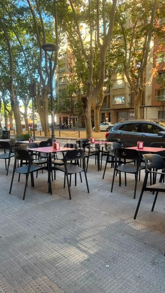 Foto 05f129ba-617b-4cea-b6bc-7a2157e42a3a. Local comercial a Centre Reus