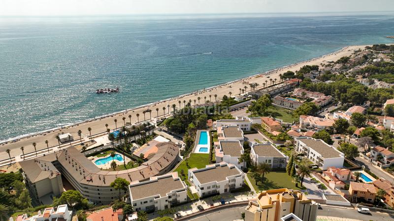 Foto 03c9512a-8668-47d8-bda3-45bdd5780a61. Promotion EXCLUSIVA OBRA NUEVA FRENTE AL MAR MASOLET dans Miami Platja. Logements de biens neufs
