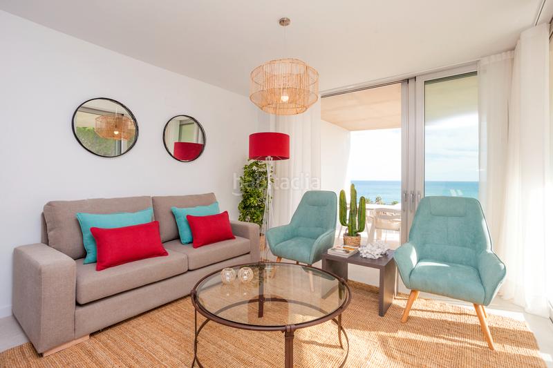 Foto 690b5ada-216a-4f5c-9106-96db91aae440. Promotion EXCLUSIVA OBRA NUEVA FRENTE AL MAR MASOLET dans Miami Platja. Logements de biens neufs