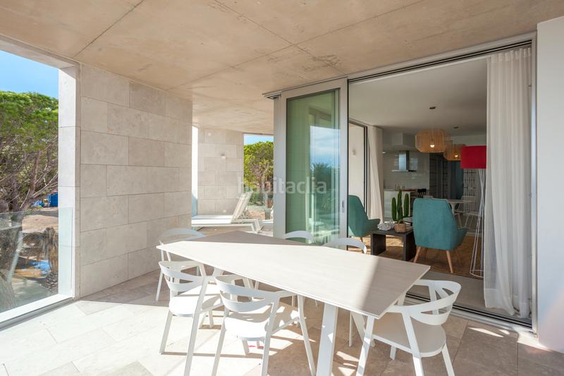 Foto d906b53e-aa24-41ab-9d46-dd7bd396ee3b. Promotion EXCLUSIVA OBRA NUEVA FRENTE AL MAR MASOLET dans Miami Platja. Logements de biens neufs