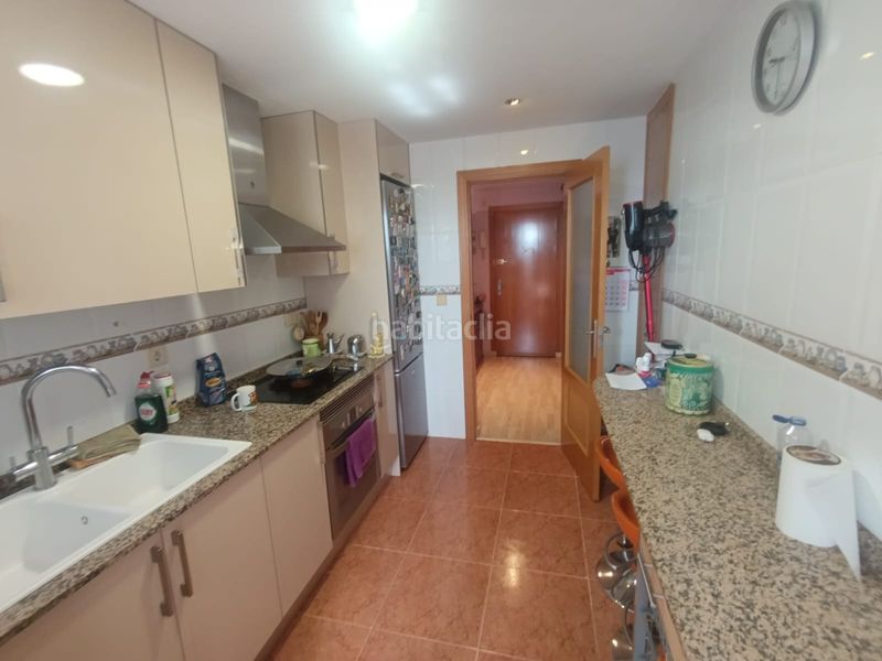 Foto ea255e01-0776-4269-a77d-8ab7cdd9c0e4. Pis amb calefacció aparcament a Albal