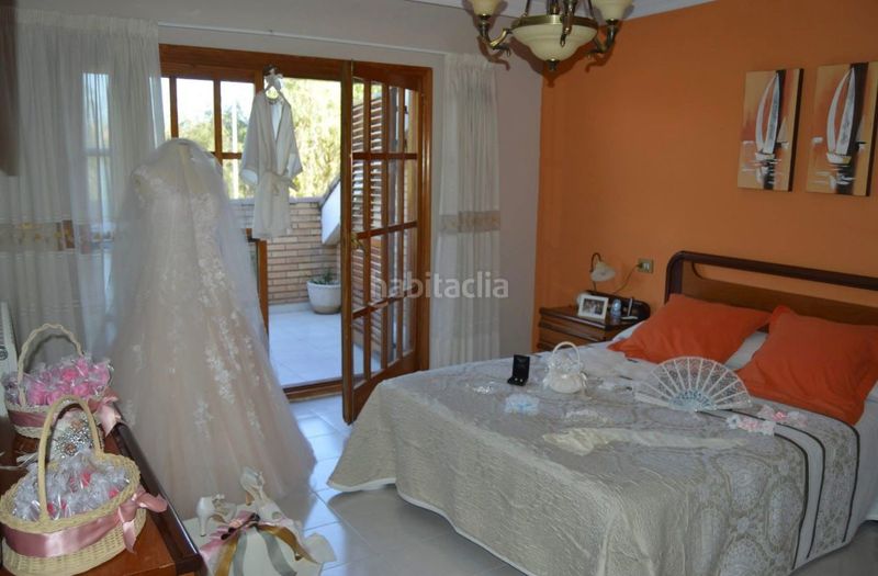Foto 40ba10fc-ef80-4d78-8e41-8776c71da592. Casa adossada amb calefacció a San José-Los Metales Sagunt