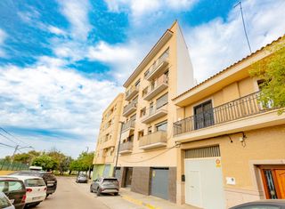 Etagenwohnung  Carrer del campet de tomàs 3. Vivienda de 3 dormitorios y 2 baños a tan solo 25 min de valenci