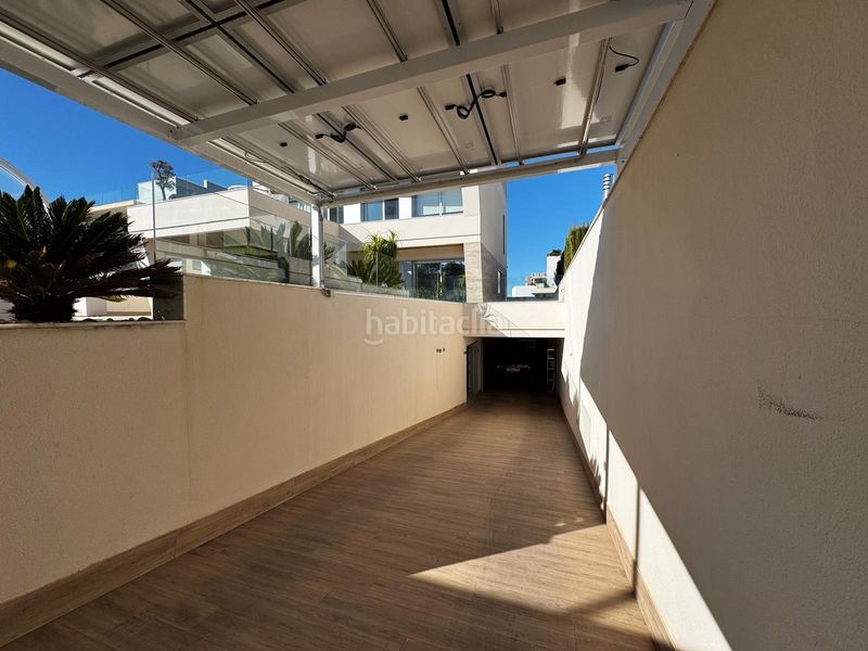 Foto 7eaad2e6-f636-4f7f-82ca-9638c7fc8180. Casa amb aparcament a Playa Flamenca Orihuela